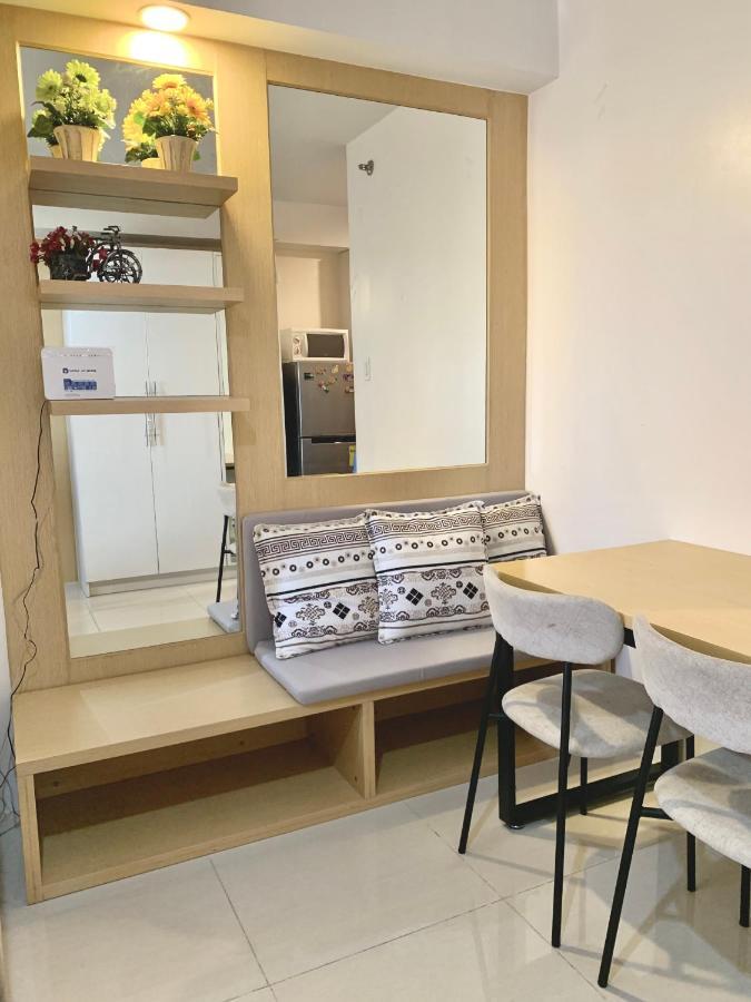 The Persimmon Studios Near Ayala And Sm City Cebu ภายนอก รูปภาพ