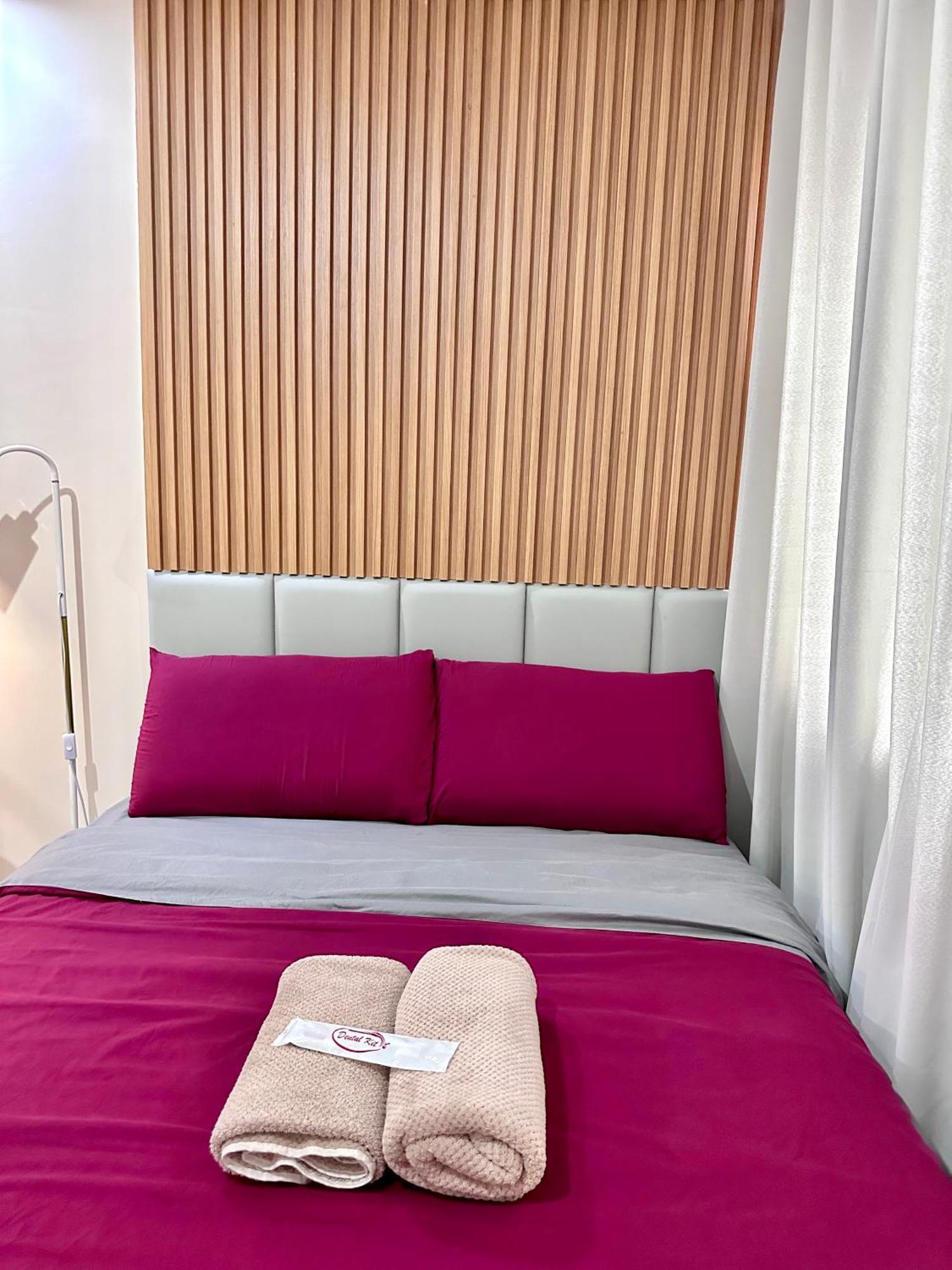 The Persimmon Studios Near Ayala And Sm City Cebu ห้อง รูปภาพ