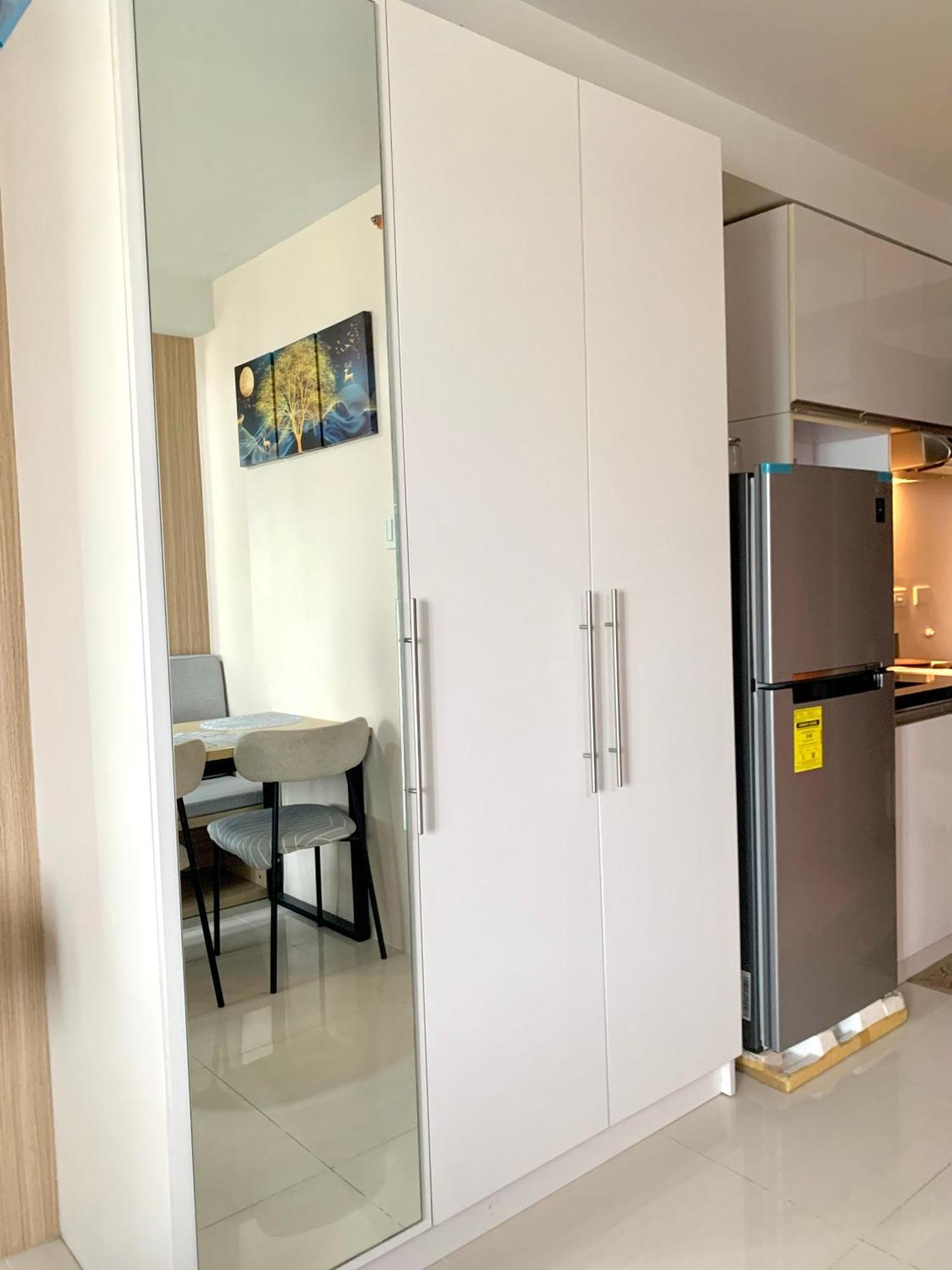 The Persimmon Studios Near Ayala And Sm City Cebu ห้อง รูปภาพ