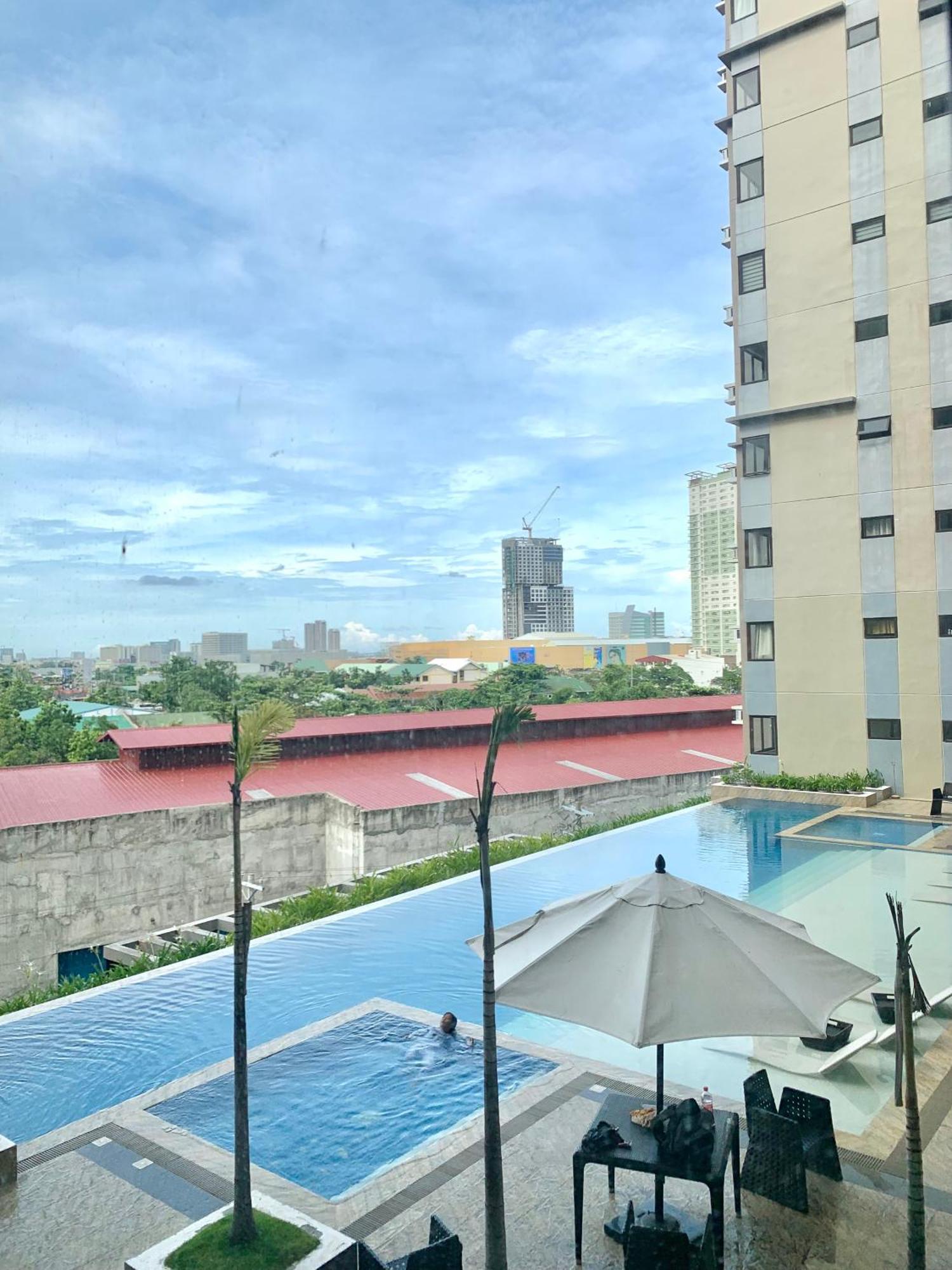 The Persimmon Studios Near Ayala And Sm City Cebu ห้อง รูปภาพ