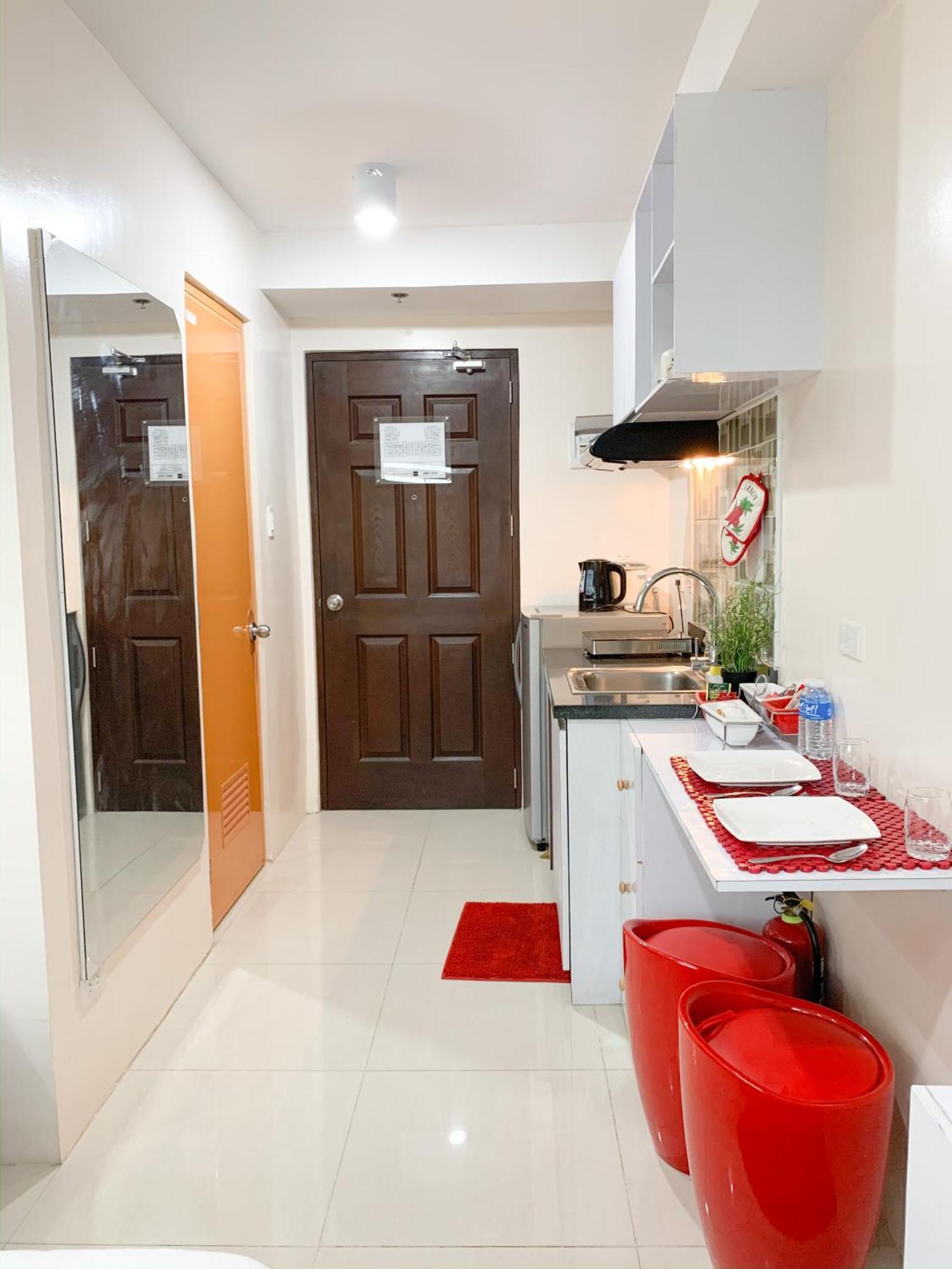 The Persimmon Studios Near Ayala And Sm City Cebu ห้อง รูปภาพ